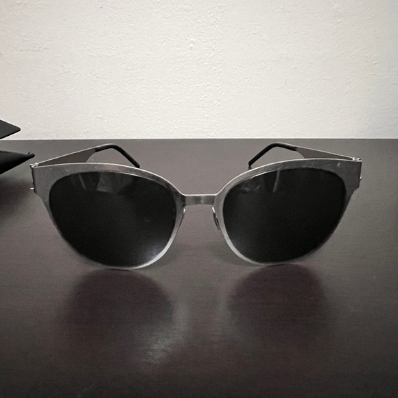 New Saint Laurent Round Sunglasses SLM42 Silver Grey Temple Logo YSL Case - Picture 10 of 13